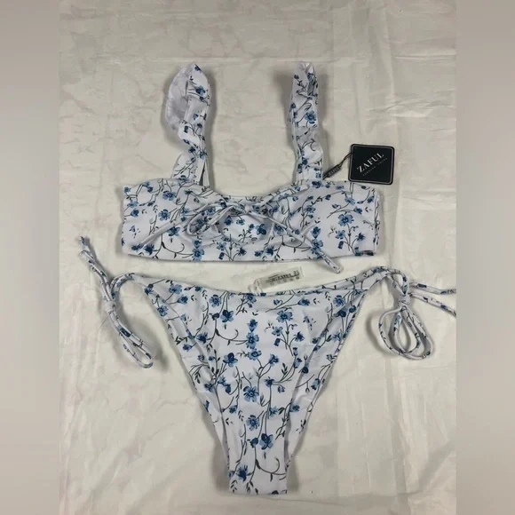 ZAFUL 2 PIECE FLORAL BIKINI SWIMSUIT SIZE 6 - Picture 1 of 7